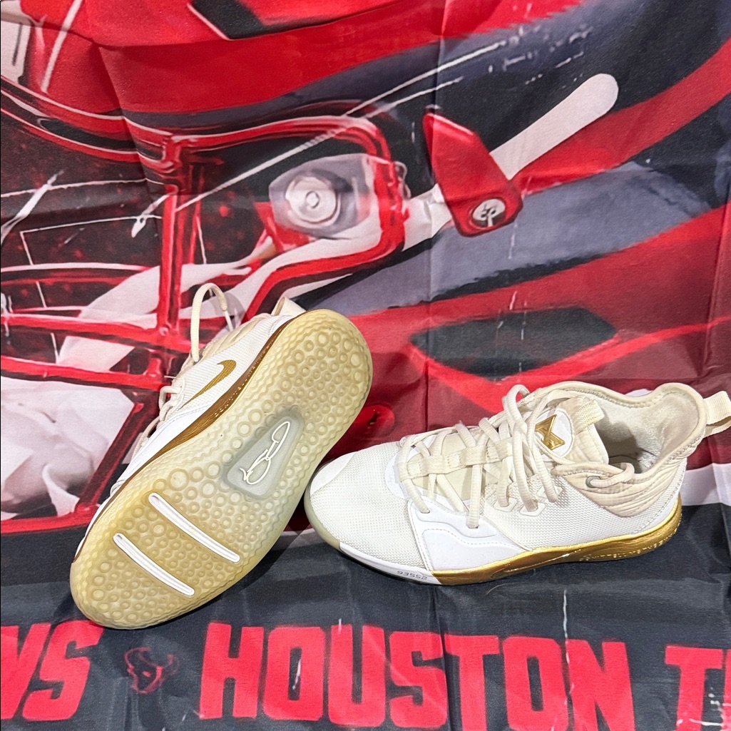 Kids White And Gold Sneakers